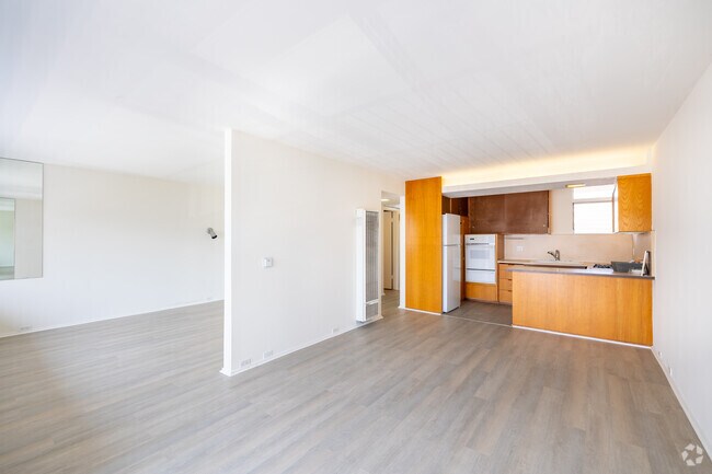 1BR, 1BA - 600SF - Living Room - 6847 Radford Ave.