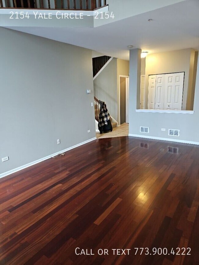Photo - 2154 Yale Cir