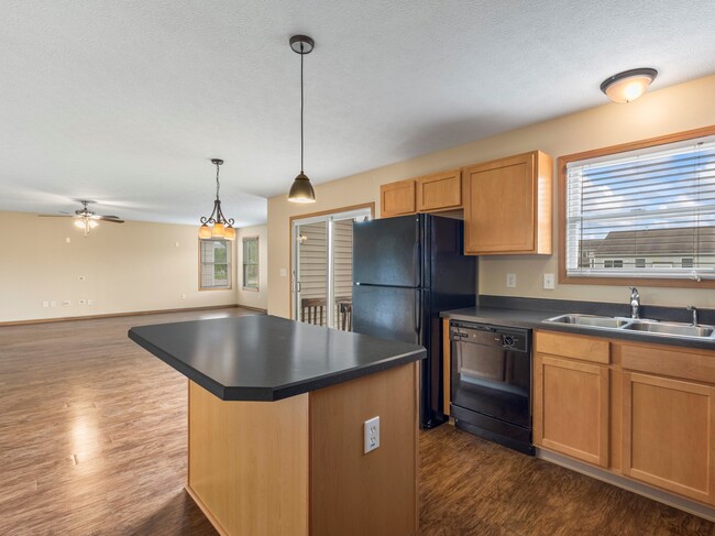 Photo - 1972 Saddlehorn Way
