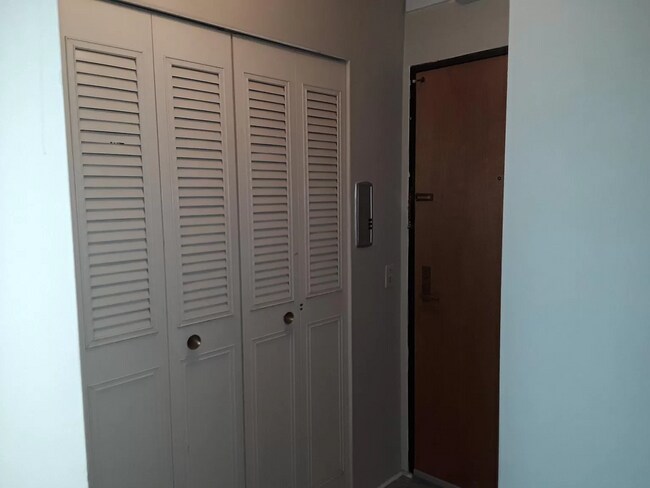 Photo - 555 E William St Unit 6B