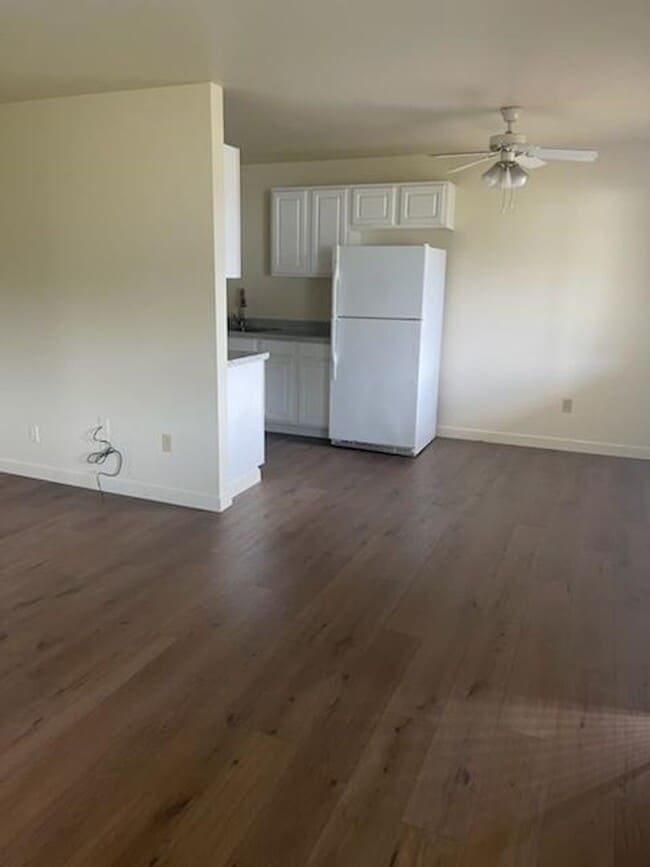 Photo - 454U Unit 458