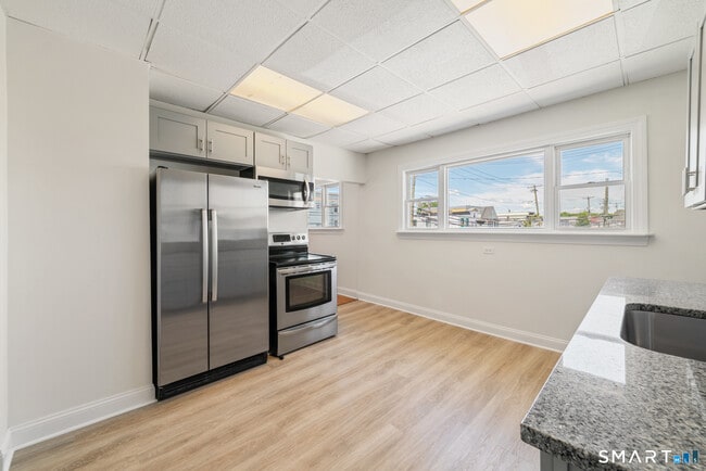 Photo - 712-714 Madison Ave