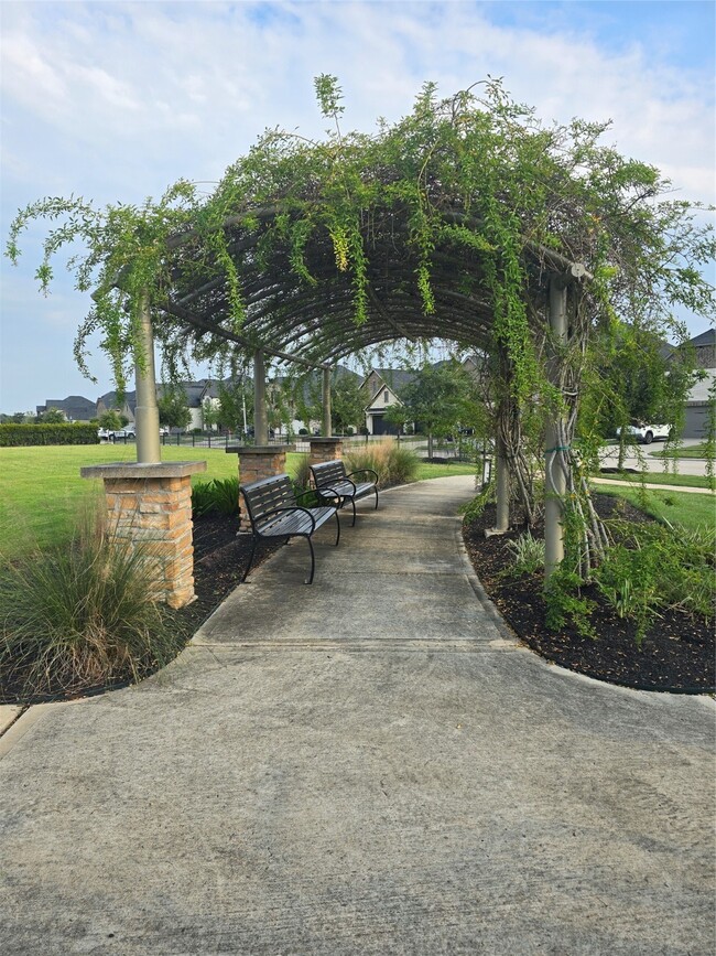 Photo - 511 Yellow Bullhead Ct House