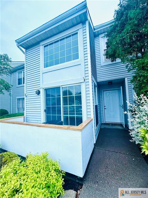 Photo - 16 Gerard Pl