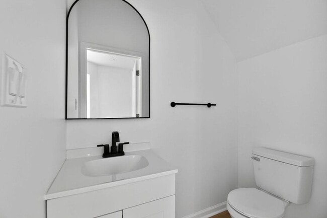 Photo - Brand New Renovated 3 Bedroom House for Rent