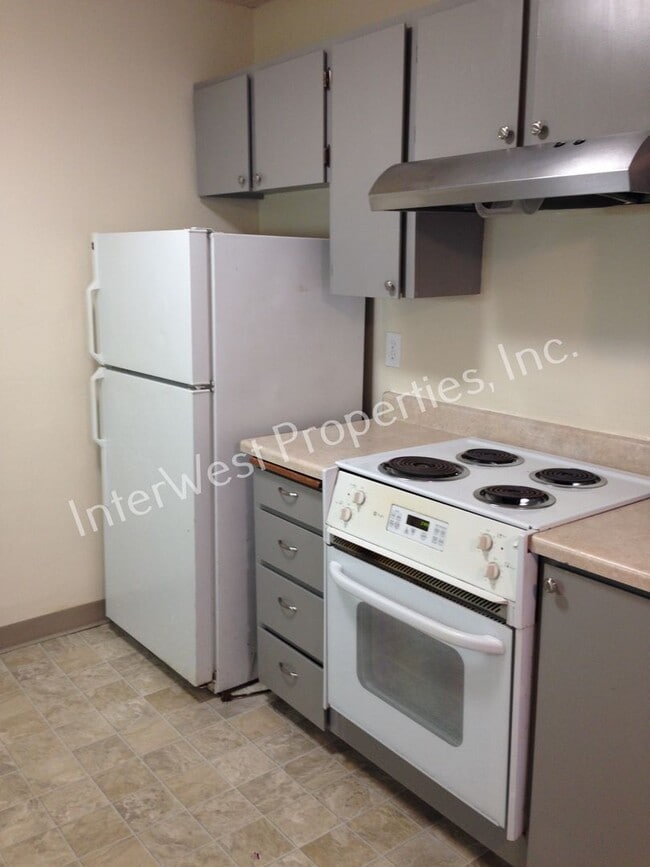 Photo - KRAM Unit 1040