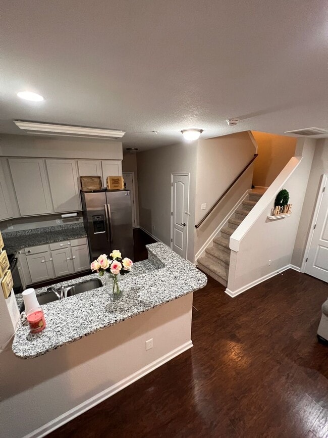 Photo - 601 Freeman Dr