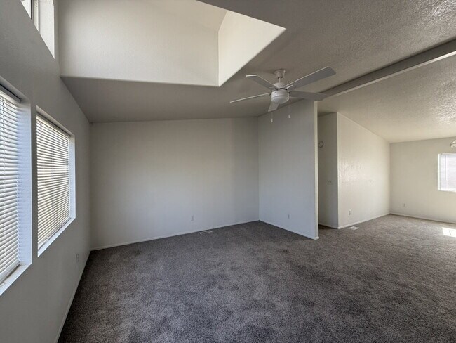 Photo - 3 bed 2 bath home with a large yard. BHCRE... Unit B