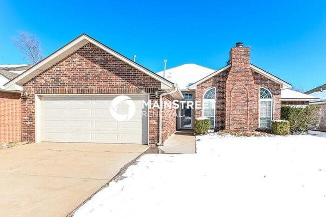 Building Photo - 4 Bedroom Pet-Friendly Home in Edmond, OK ...