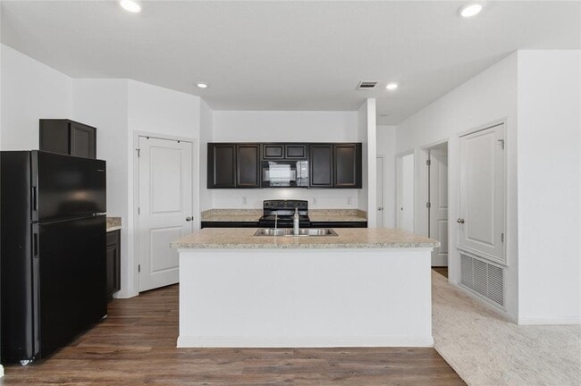 Photo - 211 Shiro Dr