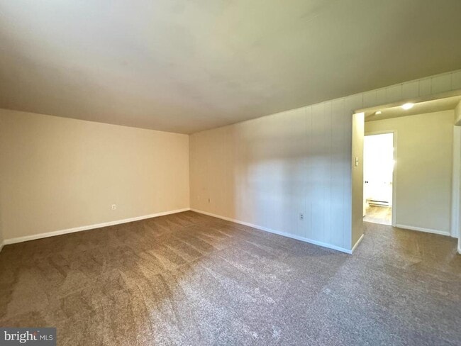 Photo - 7 Orchard Hills Dr Unidad B