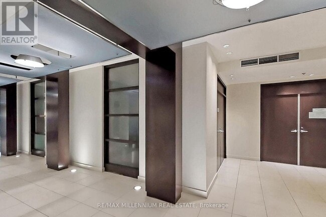 Photo - 36 Lee Centre Dr Unit 3316