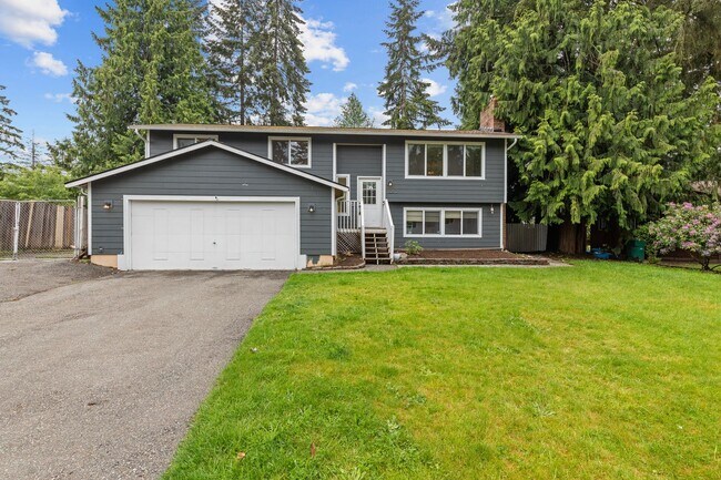 Building Photo - 4Bd Bothell Home!
