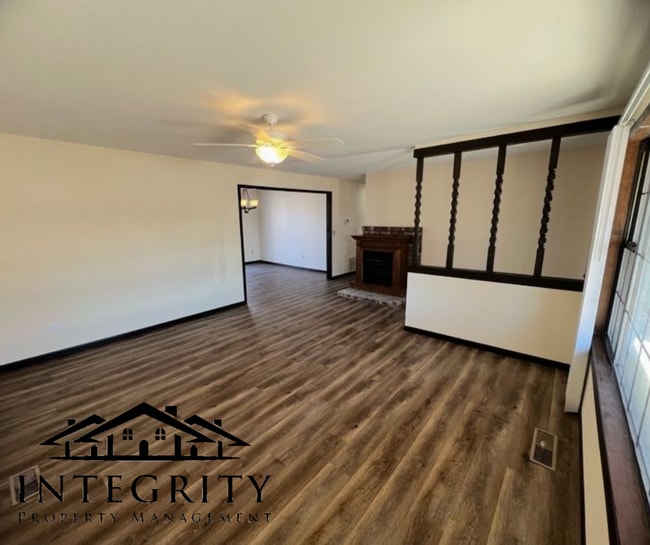 Photo - Fenced Home Close to FLW!