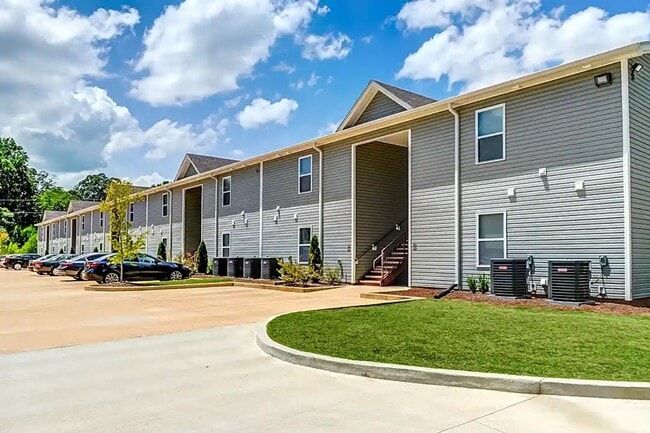 Photo - Crestview Apartments