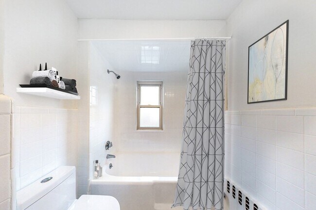 Photo - 14 Olney St Unit 1