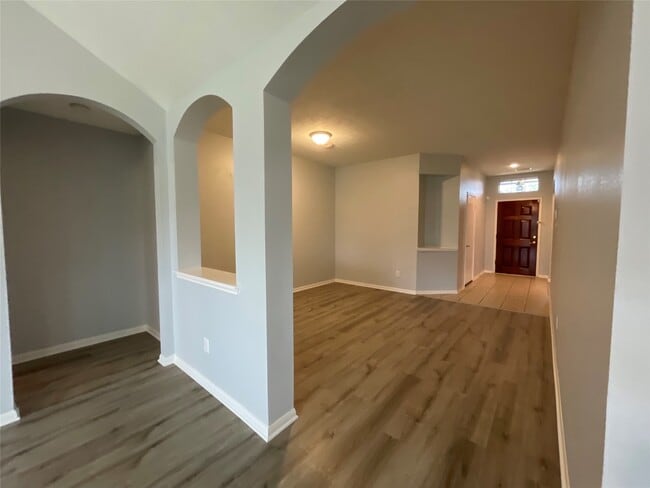 Photo - 893 Bent Sail Ln