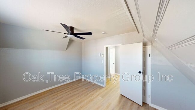 Photo - 3619-3619 San Leandro St