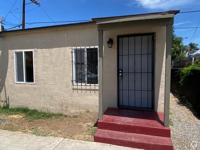 Building Photo - Julian Complex Unit 2256 Julian Ave Rental
