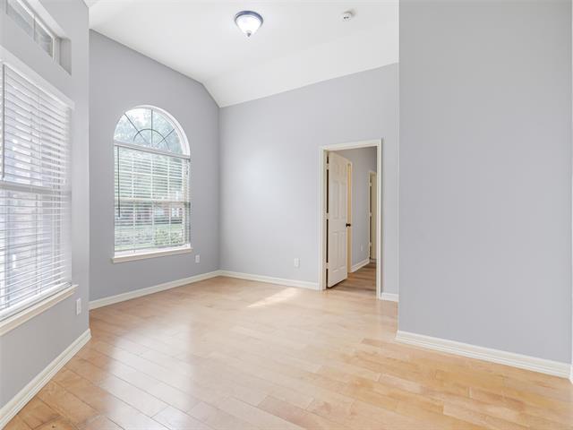 3809 Rock Trail