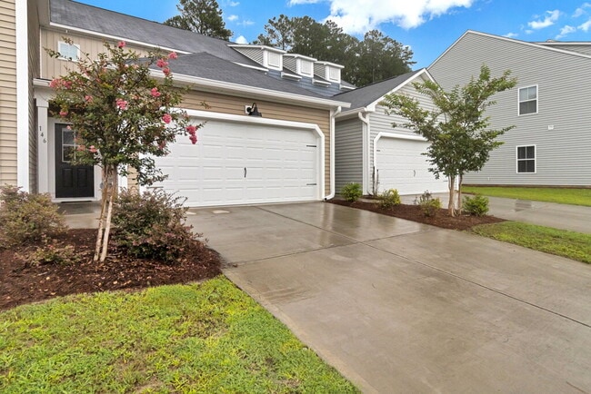 Photo - Conveniently located 3 bedroom, 2.5 bathroom townhome in The Commons subdivision