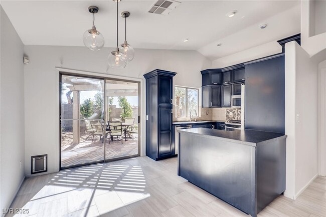 Photo - 2564 Spruce Creek Dr