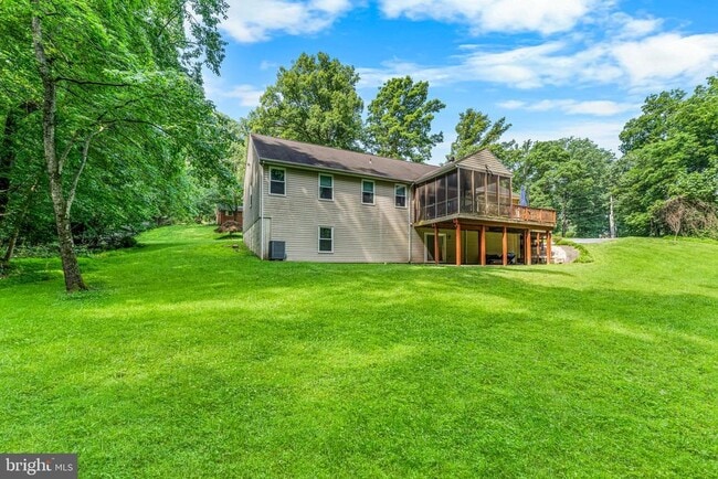 Photo - 10870 Hammond Dr