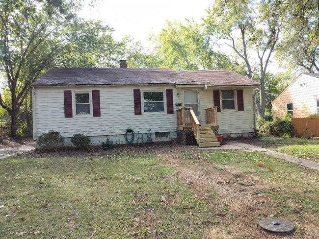 Building Photo - 473 Fieldcrest Dr Rental