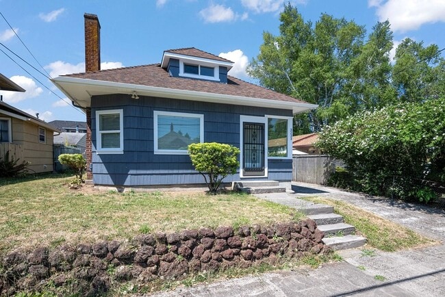 Photo - 3233 SE 51st Ave