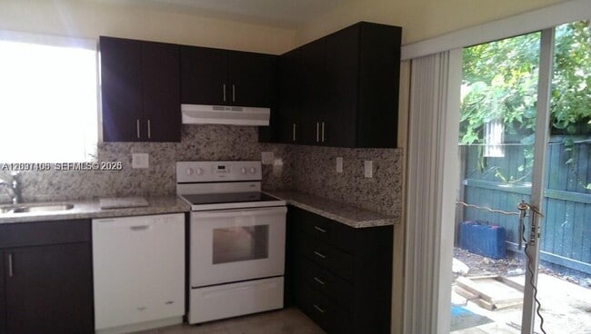 Photo - 18223 Oleta Dr Unit 18223