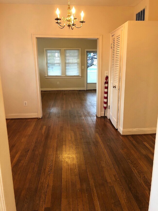 9623 Mount Pisgah Apartment Silver Spring, MD