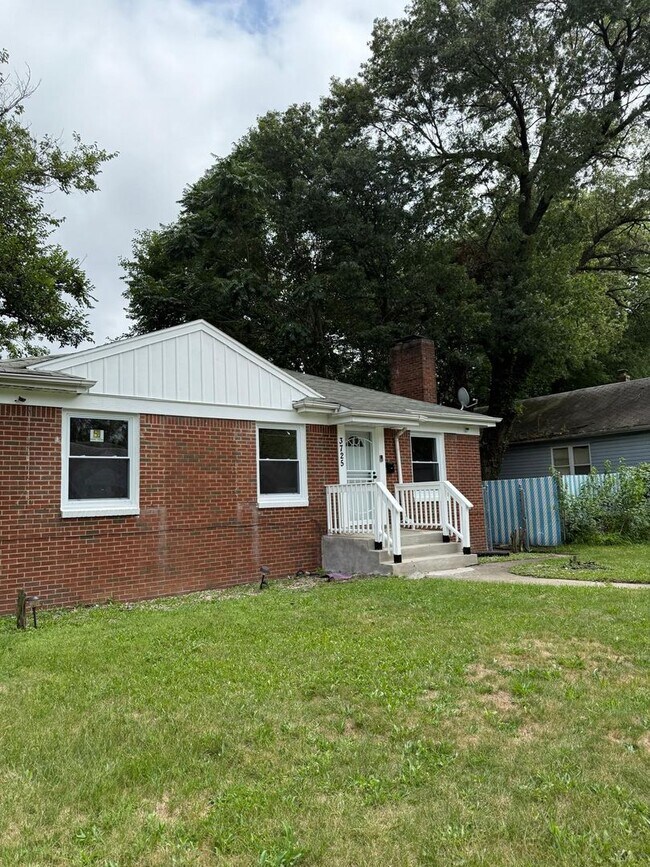 Photo - 5-Bedroom 2-Bath Completely Renovated!