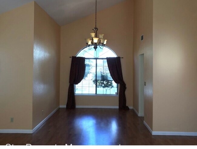 Photo - 2145 Cheyenne Way