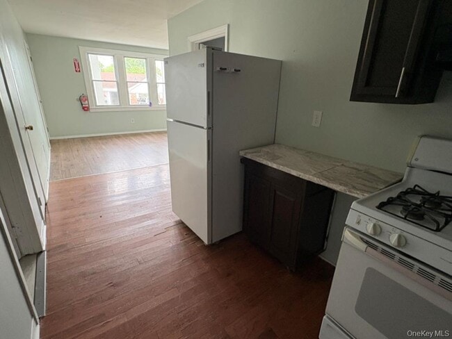 Photo - 208 Main St Unit D