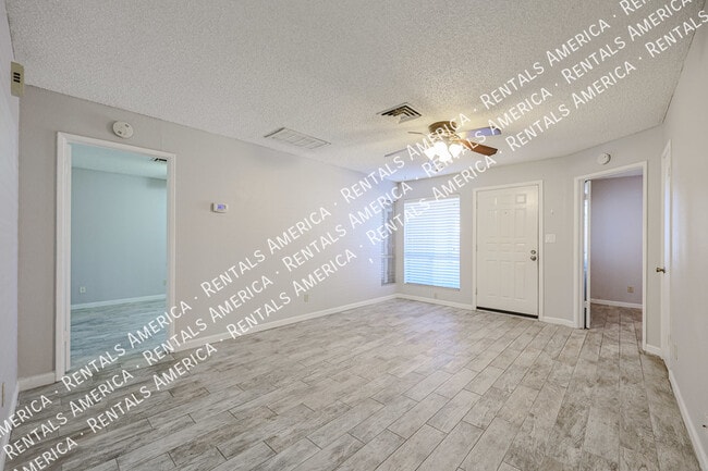 Photo - 9020 W Highland Ave Unit 107