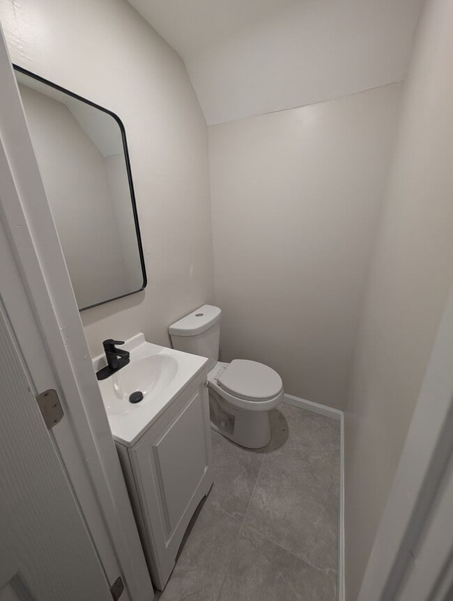 195 Lehigh Ave Unit 1