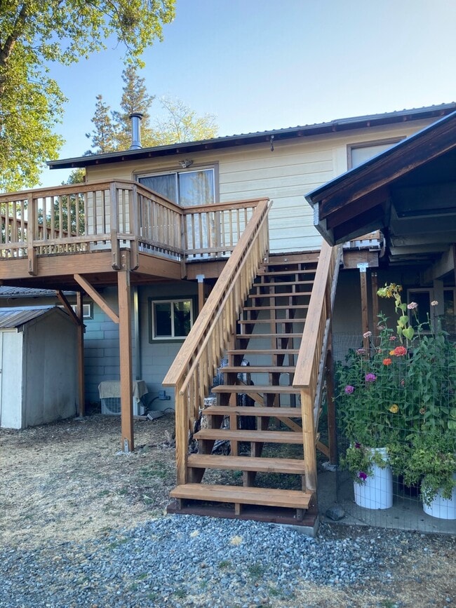 Building Photo - 52 Odd Fellows Ave