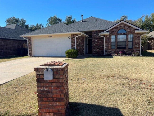 3 bed in Edmond schools, great location wi... - 3 bed in Edmond schools, great location wi... Casa