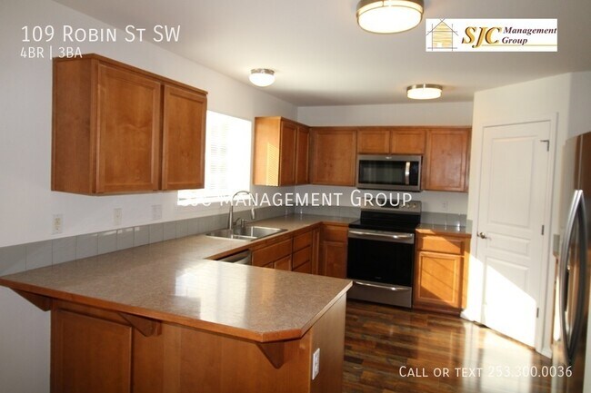 Photo - 109 Robin St SW