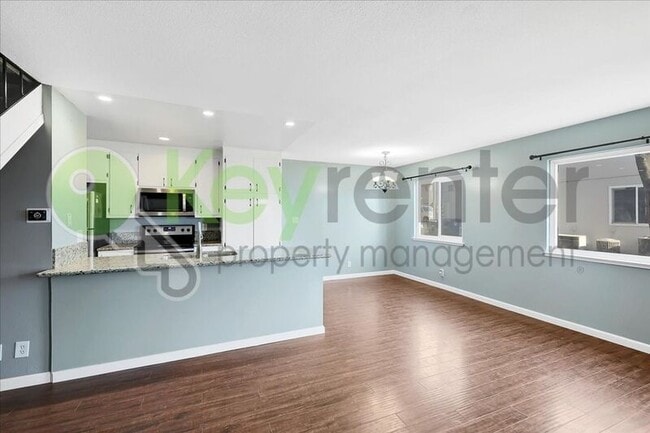 Photo - 6533 Greenback Ln