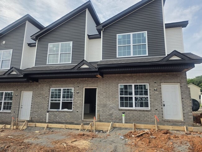 Needmore Creek Townhomes - Needmore Creek Townhomes Unit Needmore Creek | New 3BR/3BA Townhome