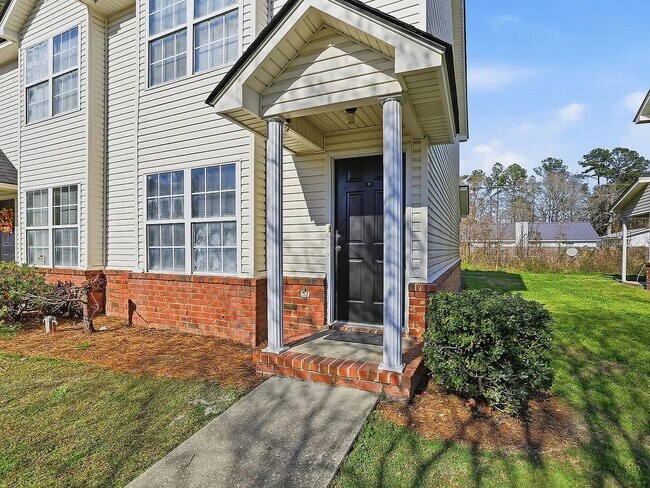 4060 Cedars Pkwy