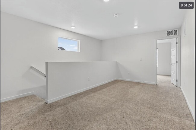 Photo - 270 Cardinal St