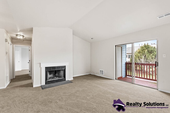 Photo - 454 Atlanta Court