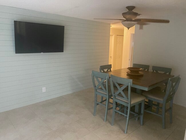 Photo - 51 Carrolwood Cir