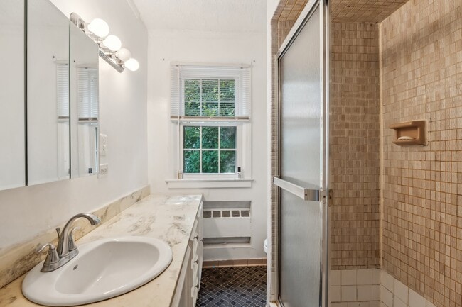 Photo - 4801 Guilford Rd