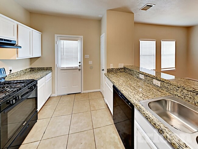 Photo - 11415 Carla St