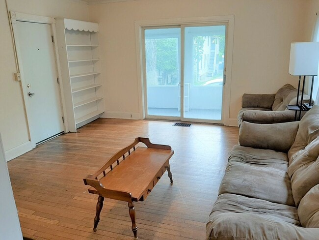 Photo - 123 Columbia St Unit 1