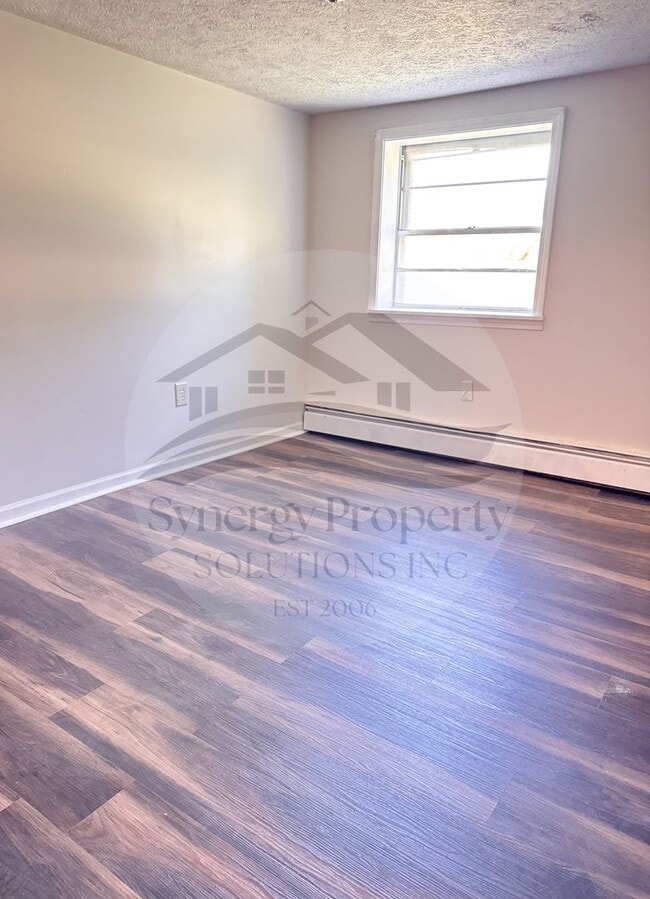 Photo - Unity Dr 810-812 Unit 812