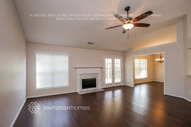 Photo - 2010 Charleston Oak Cir